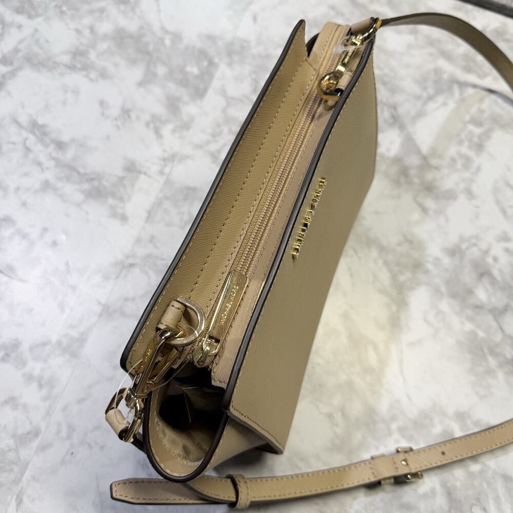 Michael Kors Selma‎ Medium Messenger Camel Leather Crossbody Bag Minimalist Chic - Picture 12 of 12